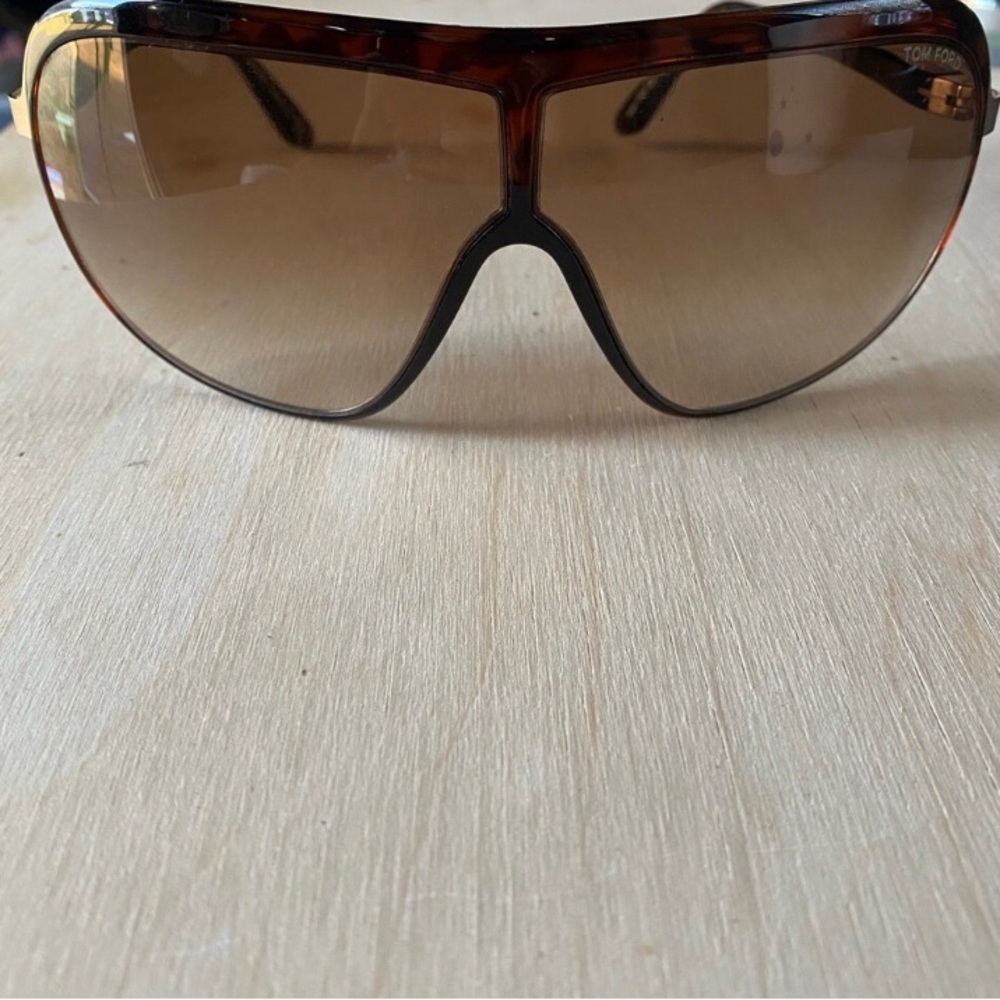 🔥✨  Tom Ford Sunglasses- ANDRE TF69 820